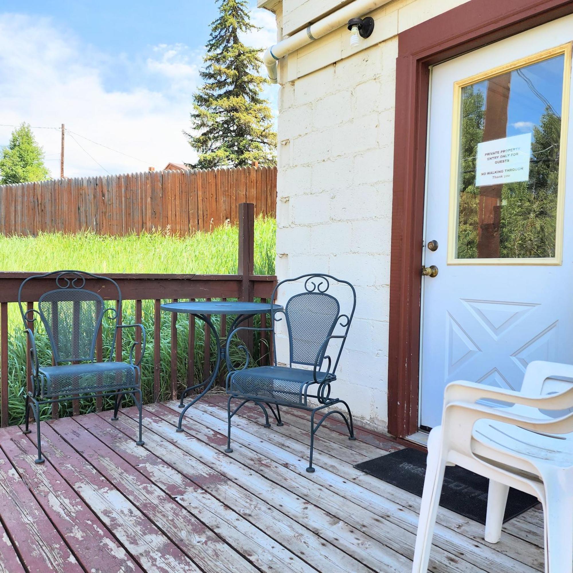 Canyon Motel Near Rocky Mountain National Park Hot Sulphur Springs Bagian luar foto