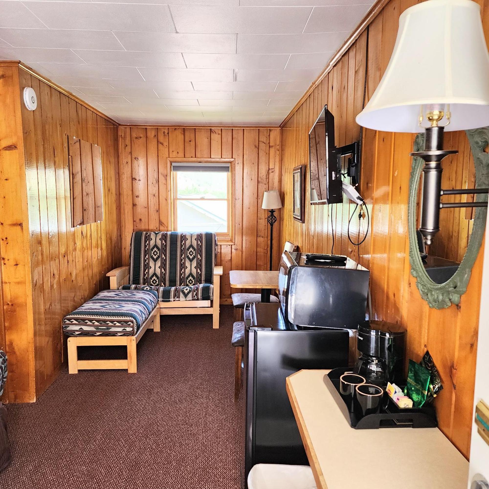 Canyon Motel Near Rocky Mountain National Park Hot Sulphur Springs Bagian luar foto