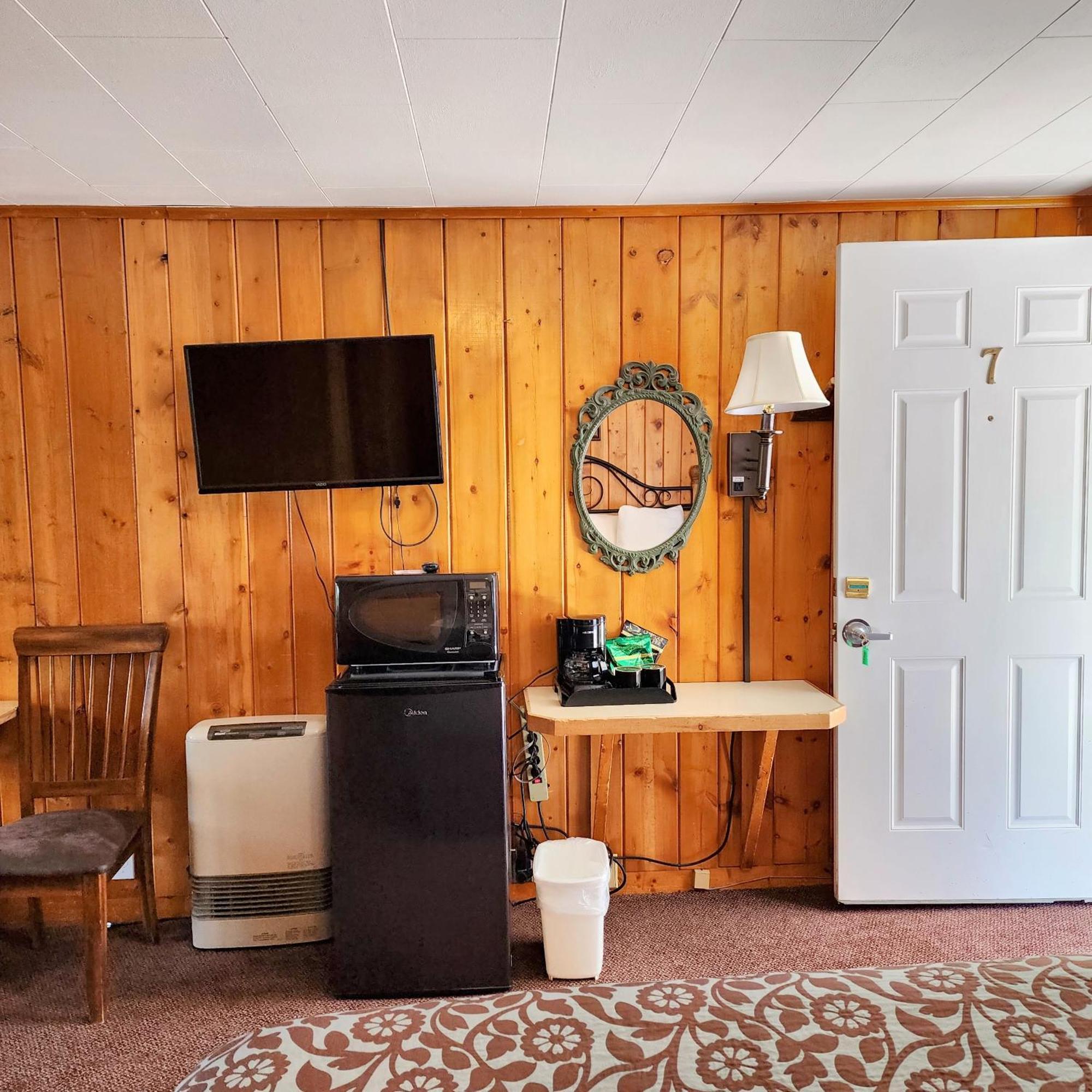 Canyon Motel Near Rocky Mountain National Park Hot Sulphur Springs Bagian luar foto