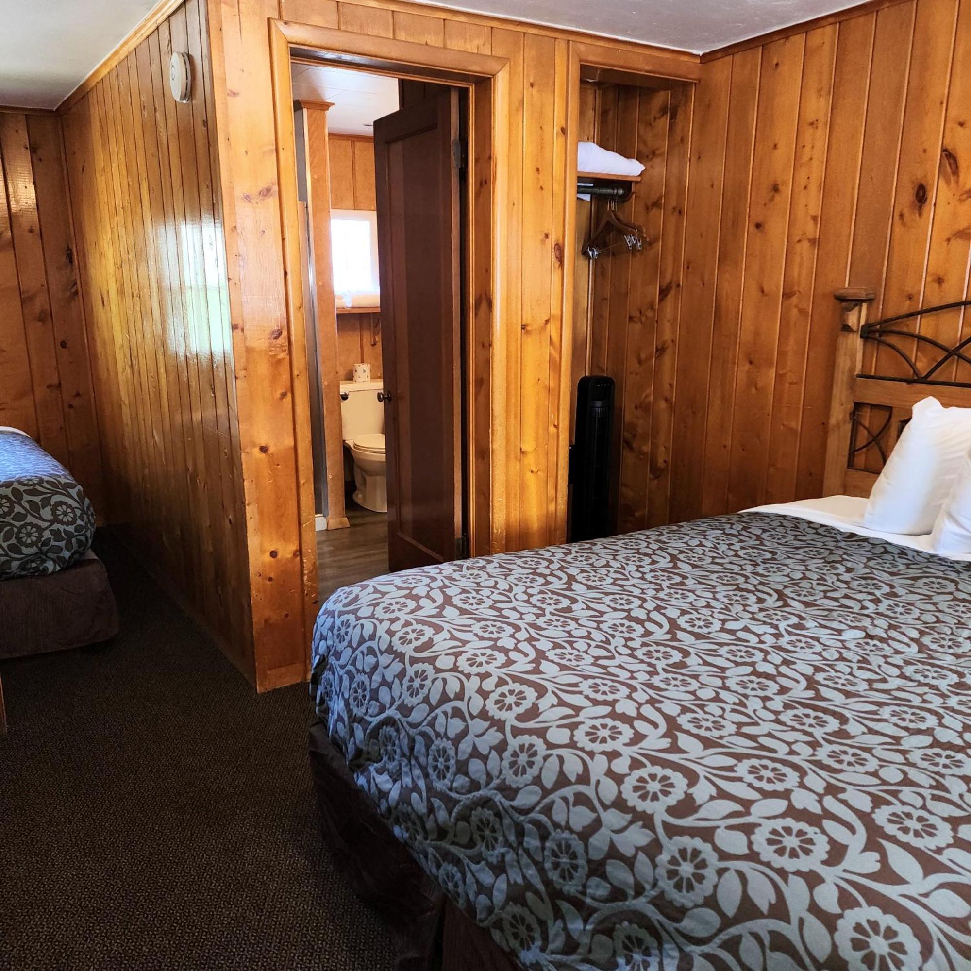 Canyon Motel Near Rocky Mountain National Park Hot Sulphur Springs Bagian luar foto