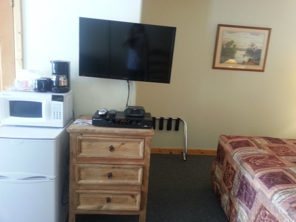 Canyon Motel Near Rocky Mountain National Park Hot Sulphur Springs Bagian luar foto