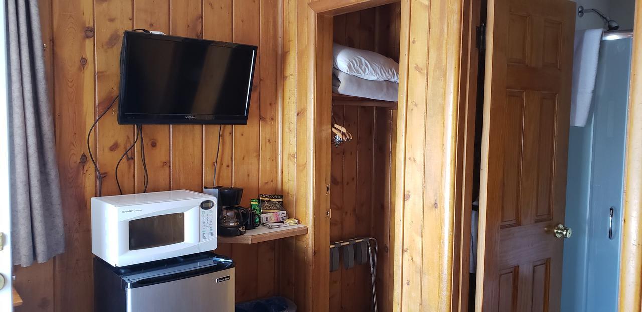 Canyon Motel Near Rocky Mountain National Park Hot Sulphur Springs Bagian luar foto